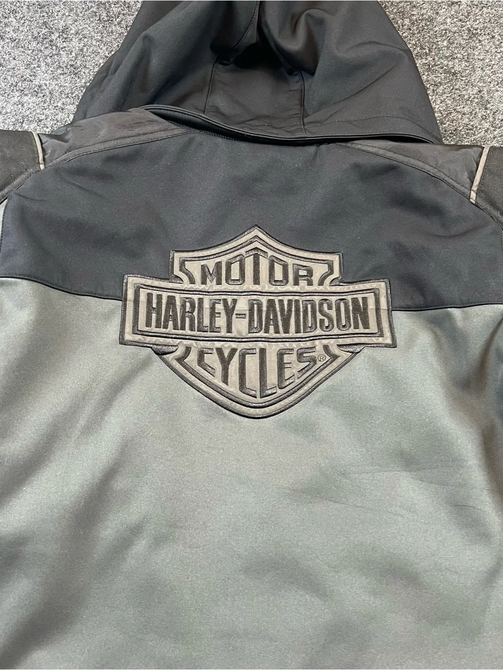 Harley-Davidson Women’s 2XL Hooded Riding Jacket Gray Black Soft Shell Moto - Picture 10 of 12